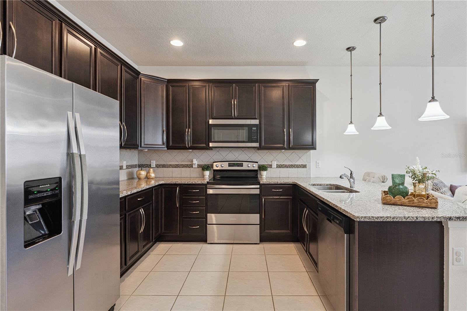 LAKESHORE AT NARCOOSSEE PH 1 - Residential