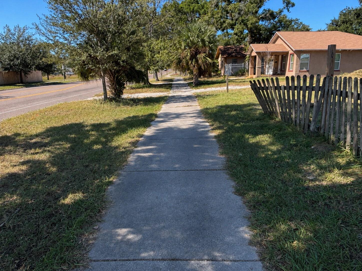 ST PETERSBURG INVESTMENT COS ADD TO OAK PARK - Land
