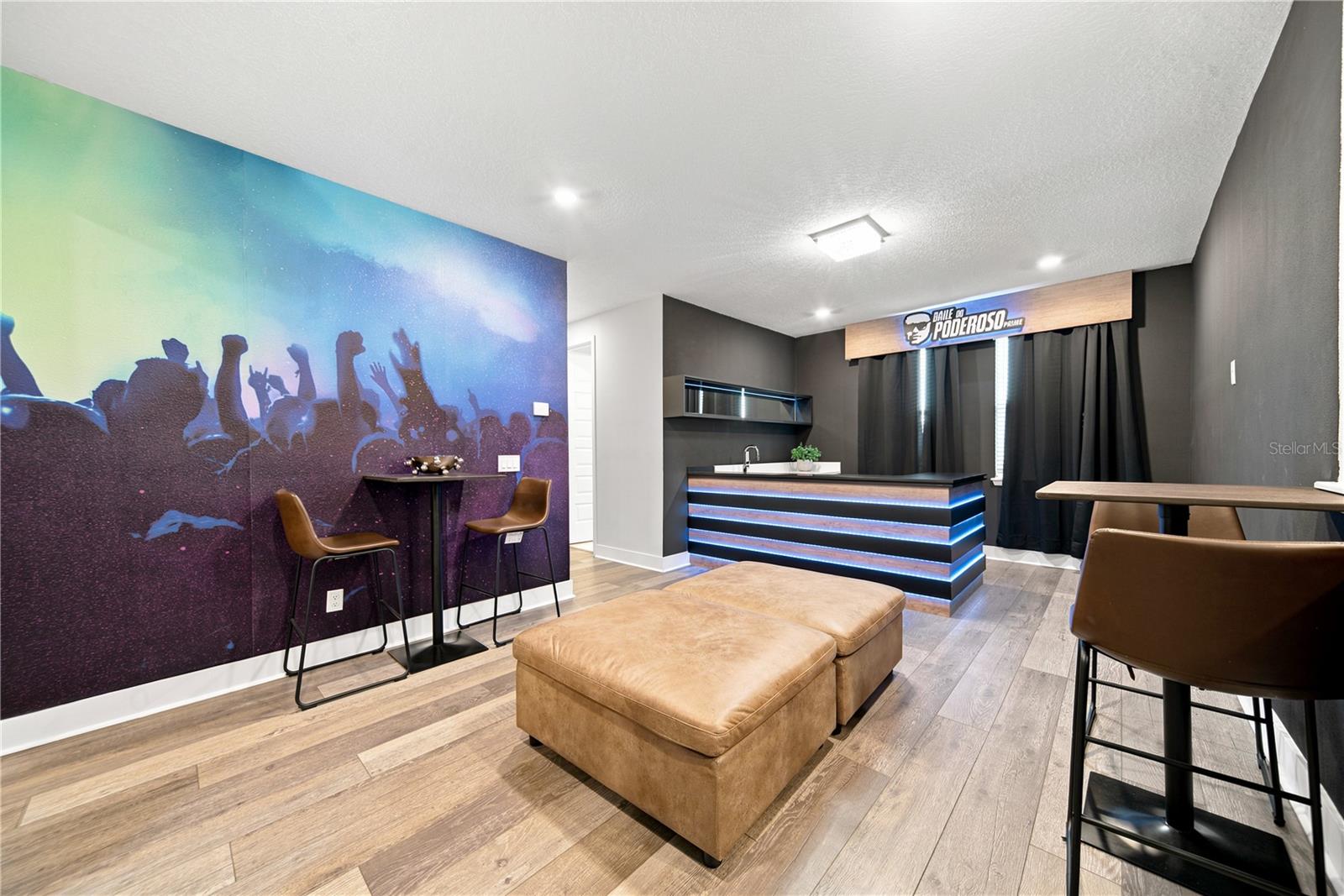 REUNION WEST PH 4 - Residential