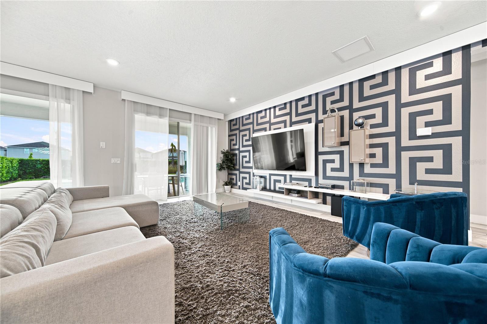 REUNION WEST PH 4 - Residential