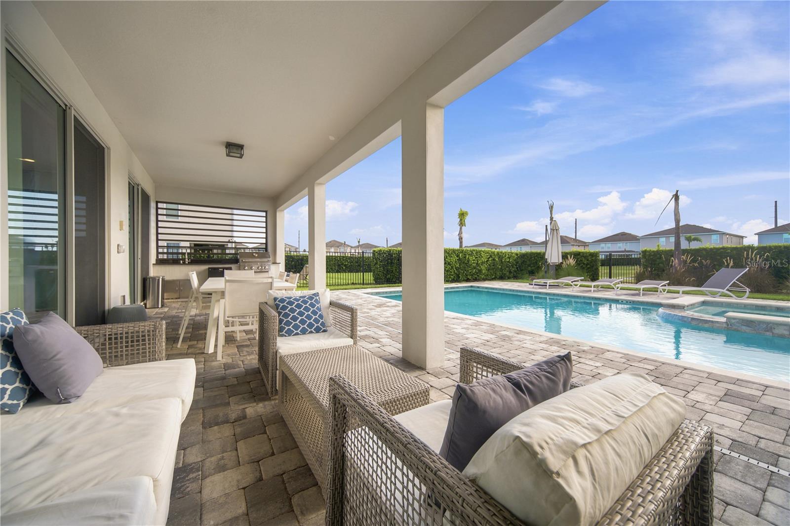 REUNION WEST PH 4 - Residential