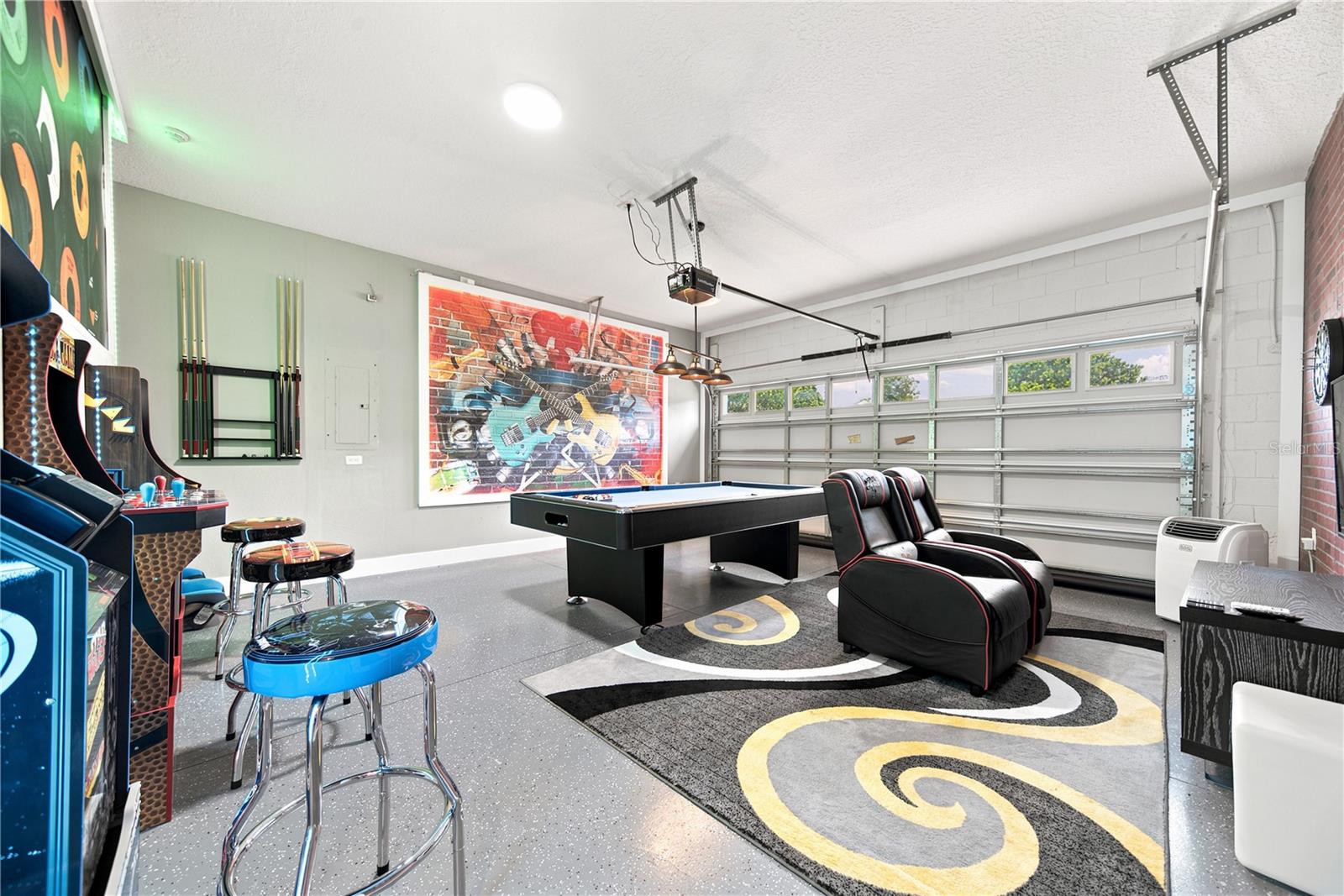 REUNION WEST PH 4 - Residential