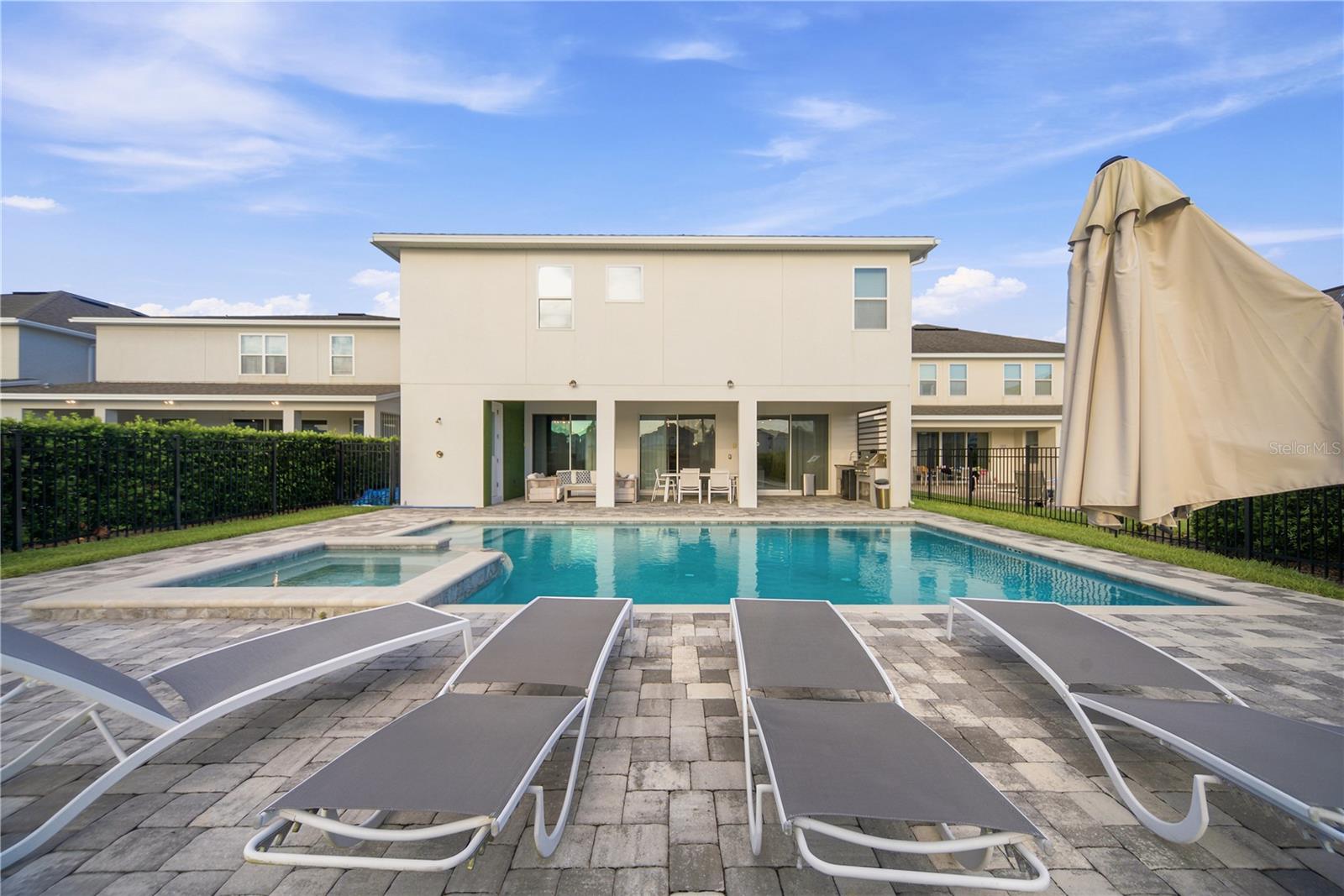 REUNION WEST PH 4 - Residential
