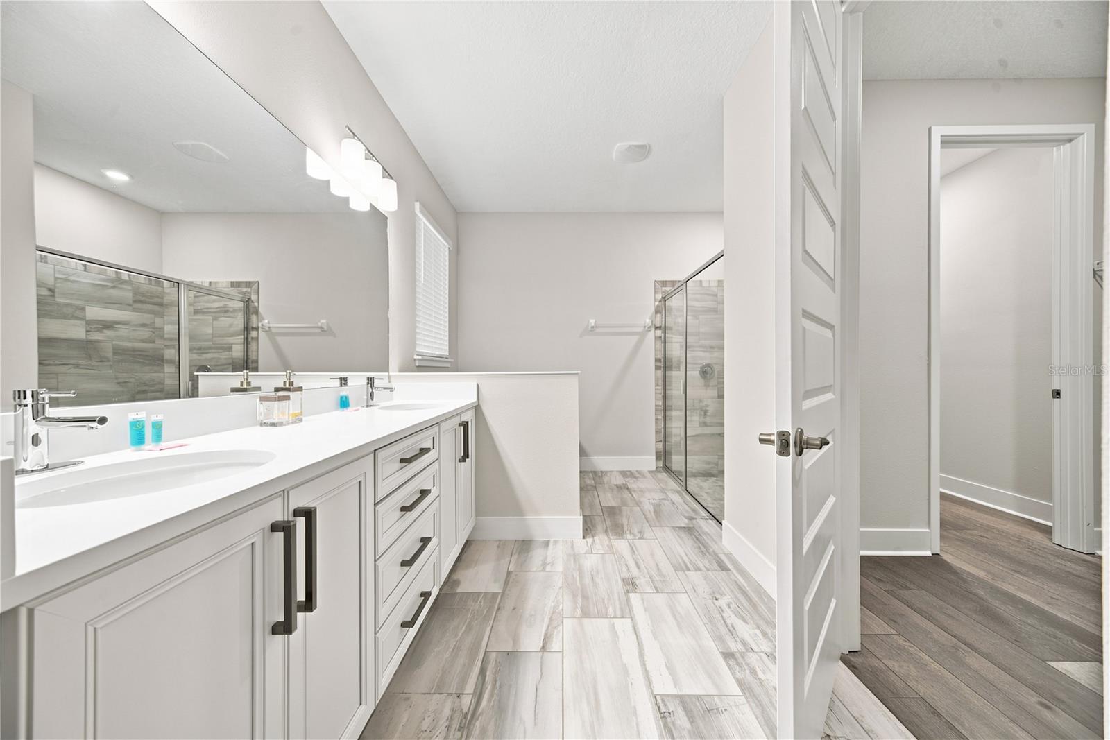 REUNION WEST PH 4 - Residential
