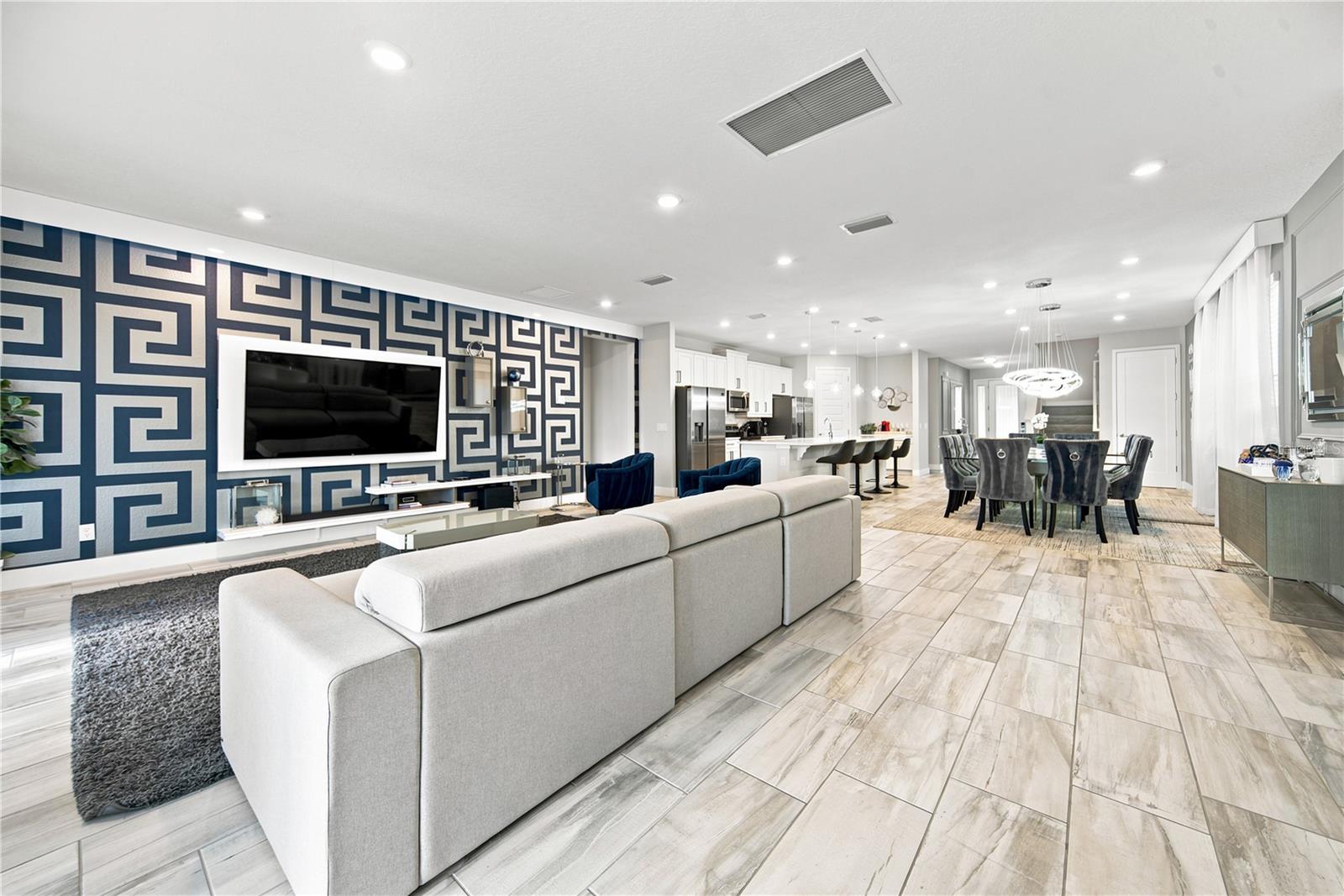 REUNION WEST PH 4 - Residential