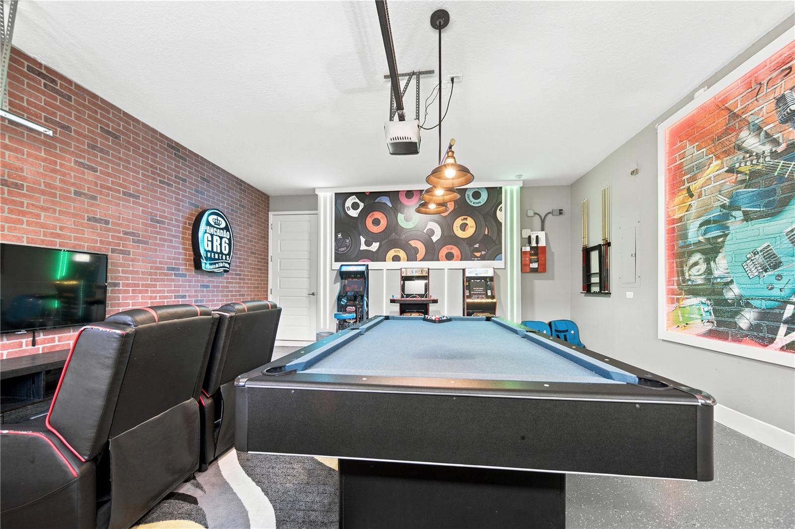 REUNION WEST PH 4 - Residential