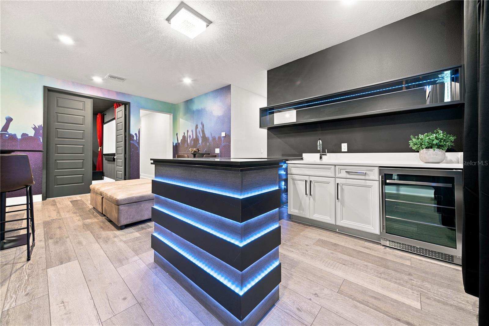 REUNION WEST PH 4 - Residential