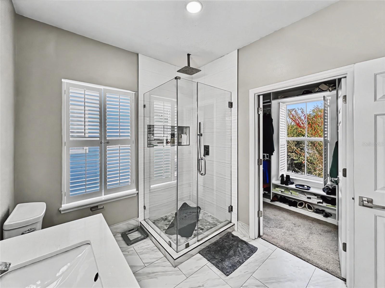 CELEBRATION LAKE EVALYN - Residential