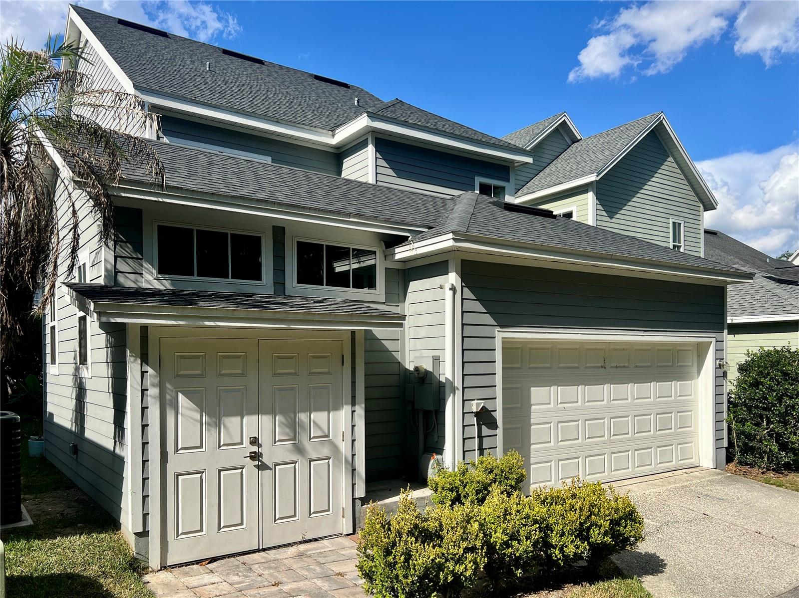 CELEBRATION LAKE EVALYN - Residential