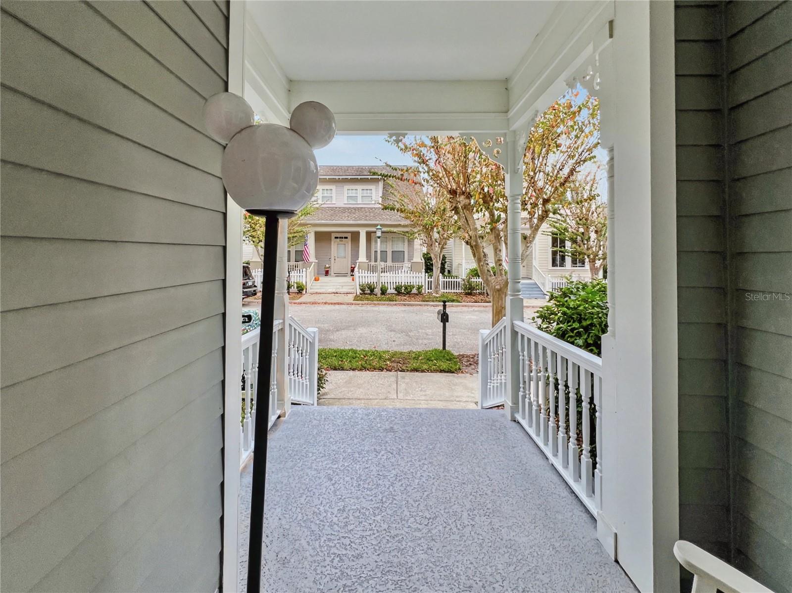 CELEBRATION LAKE EVALYN - Residential