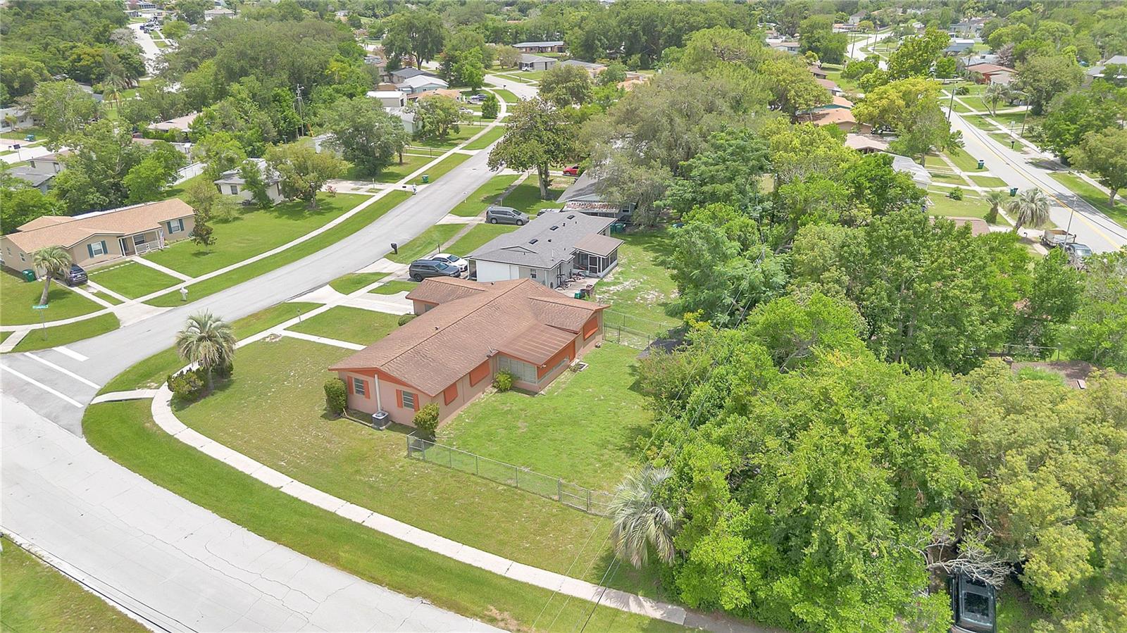 DELTONA LAKES UNIT 25 - Residential