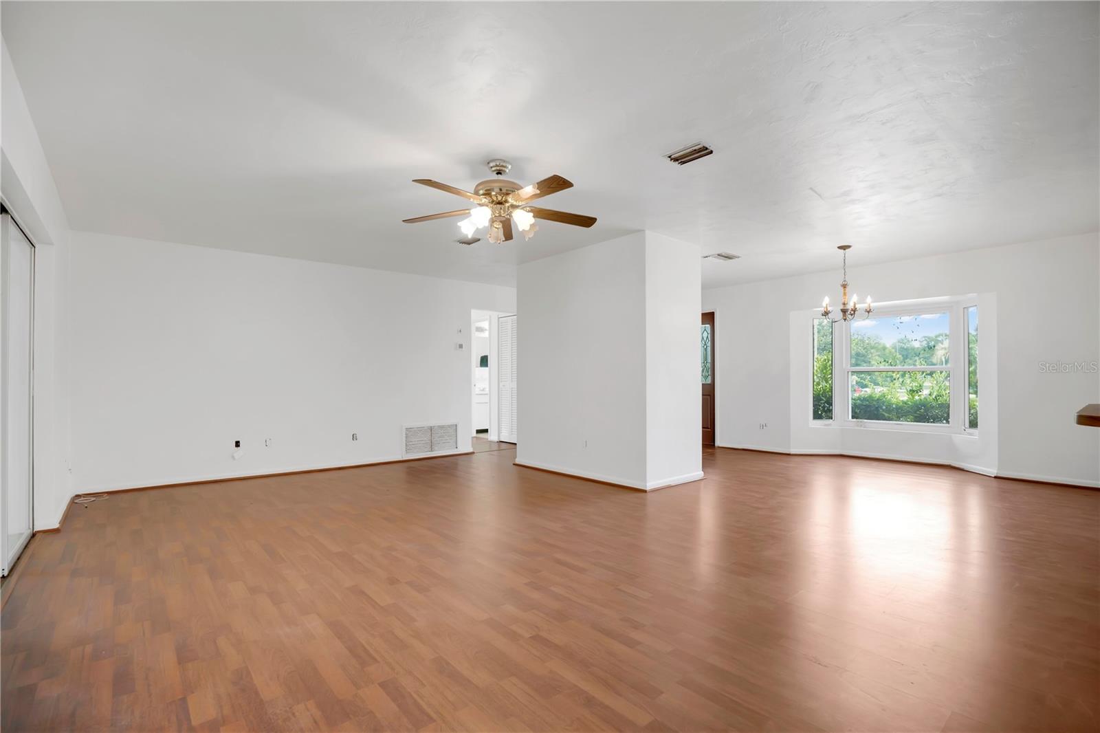 DELTONA LAKES UNIT 25 - Residential