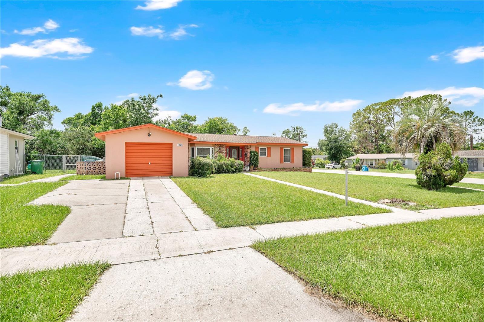 DELTONA LAKES UNIT 25 - Residential