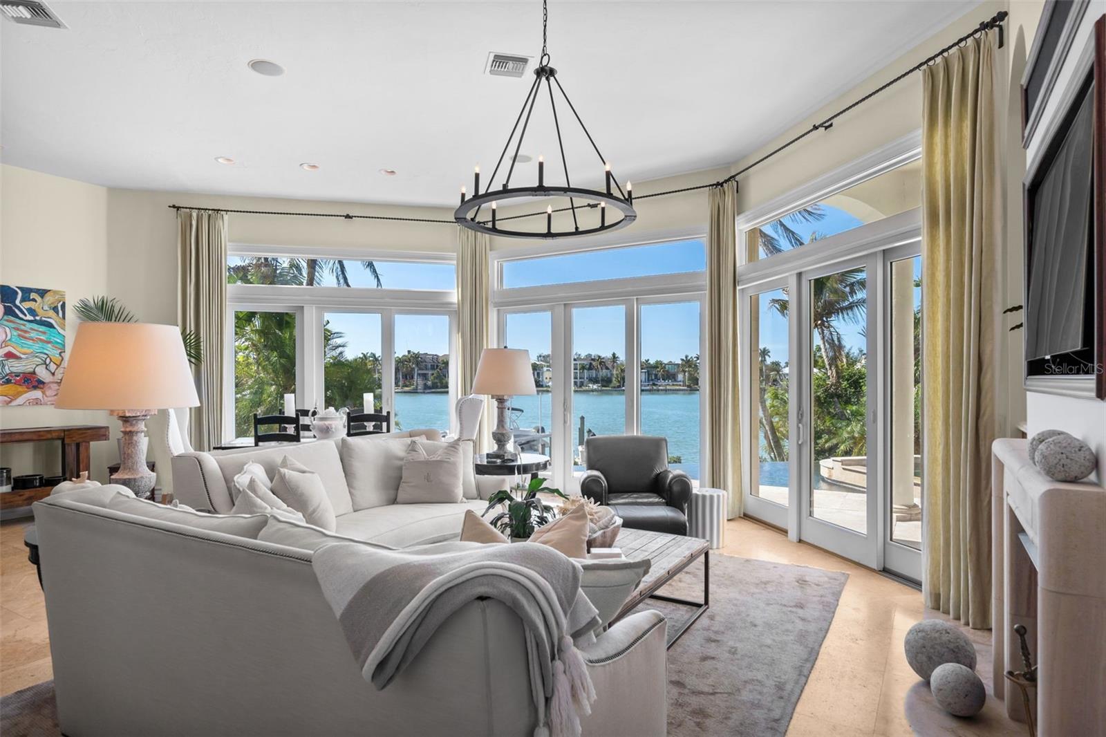 HARBOR ACRES - Residential