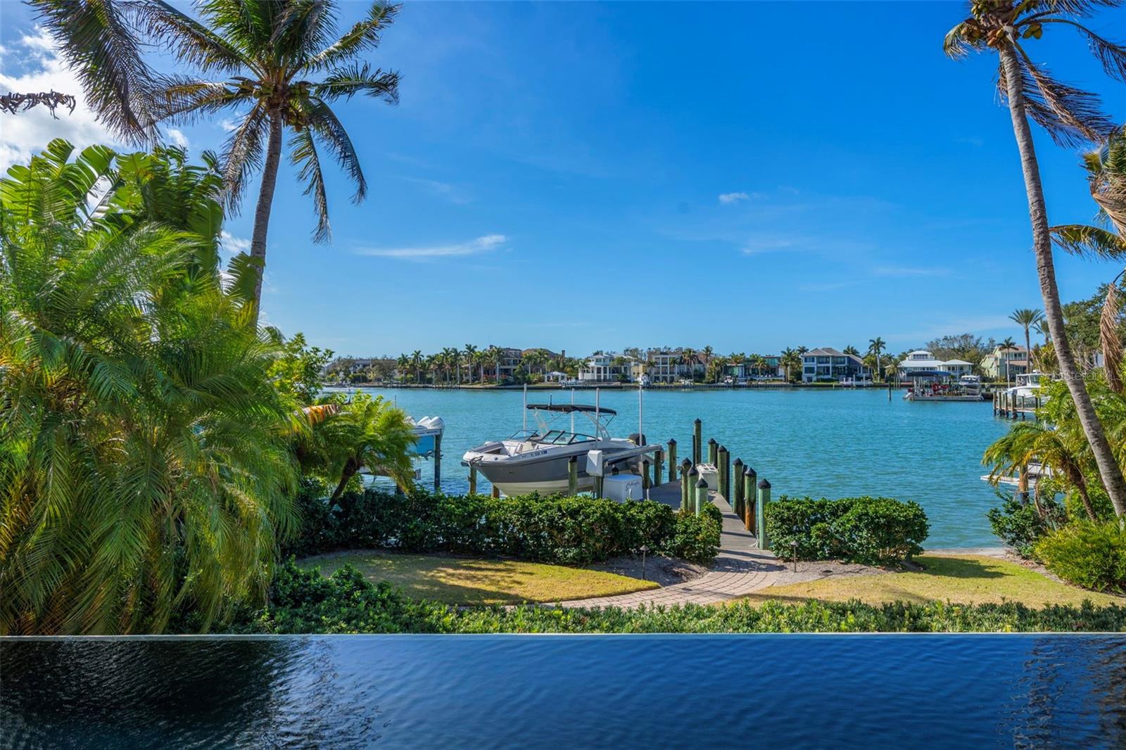 HARBOR ACRES - Residential
