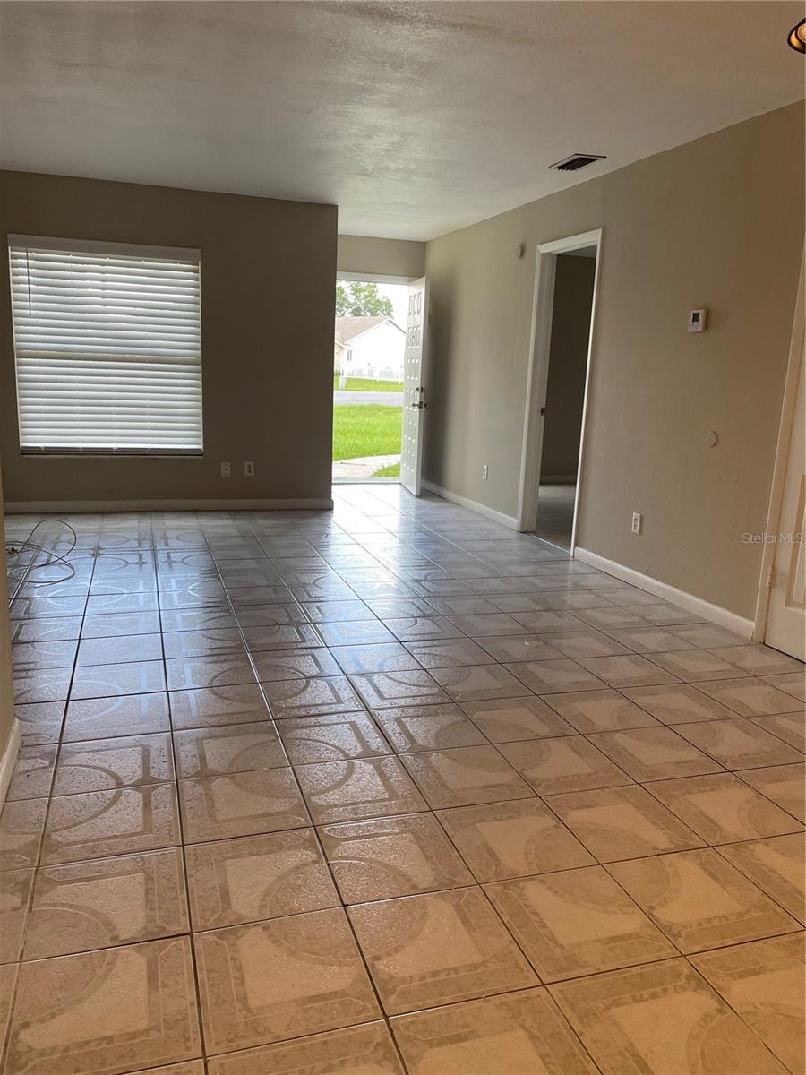 POINCIANA VILLAGE 1 NBHD 1 SOUTH - Residential