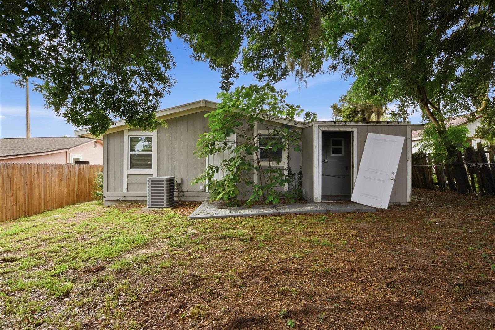 AVONDALE - Residential