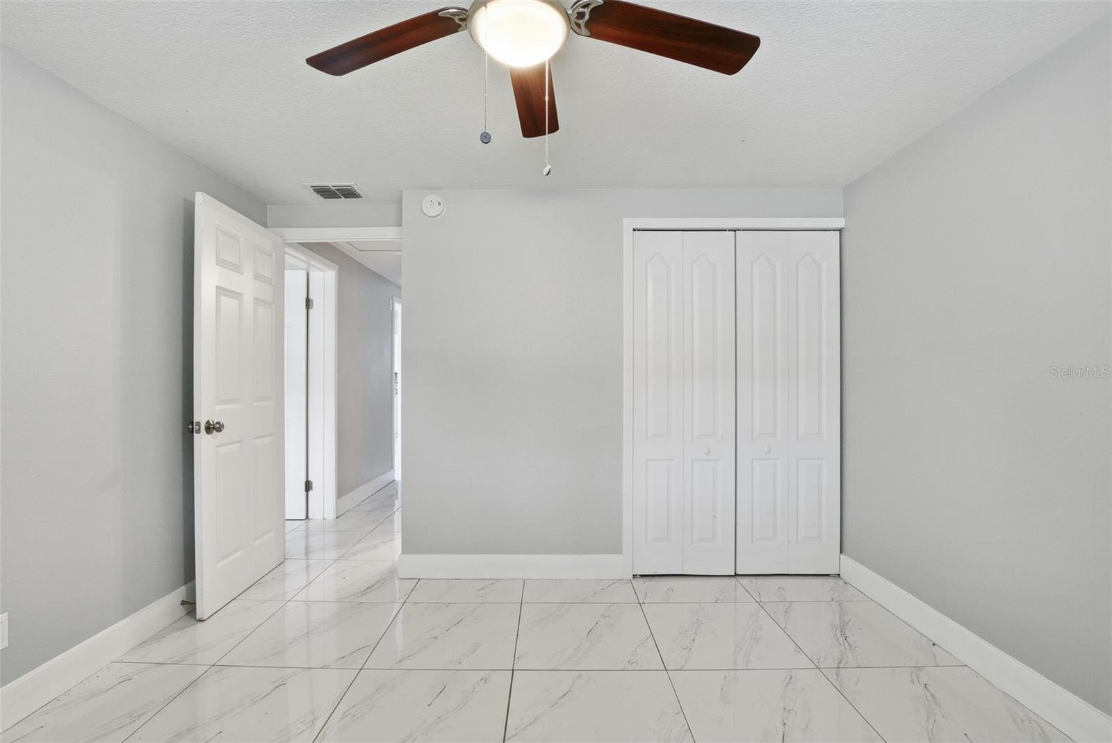 AVONDALE - Residential
