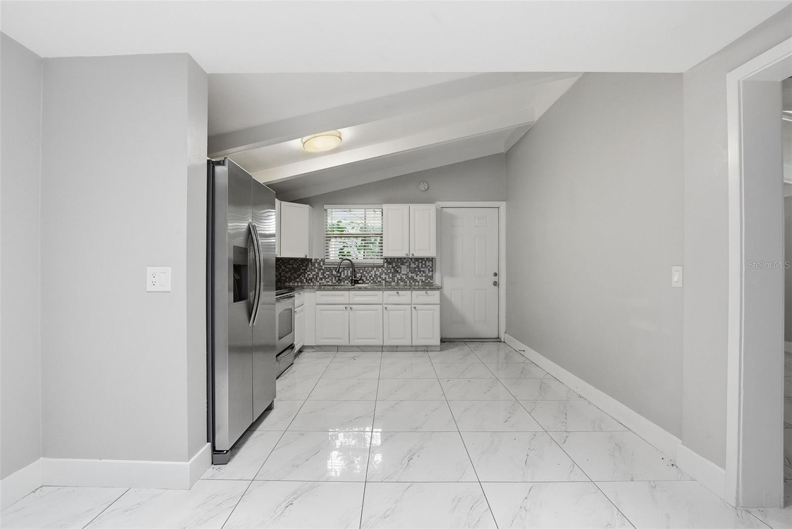 AVONDALE - Residential