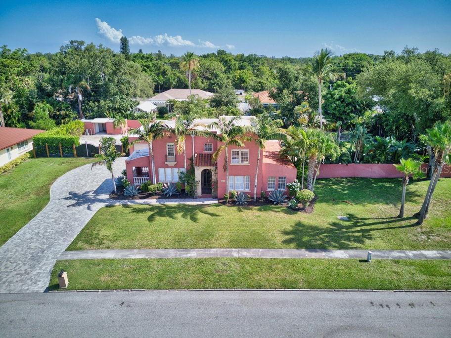 PALMA SOLA PARK - Residential