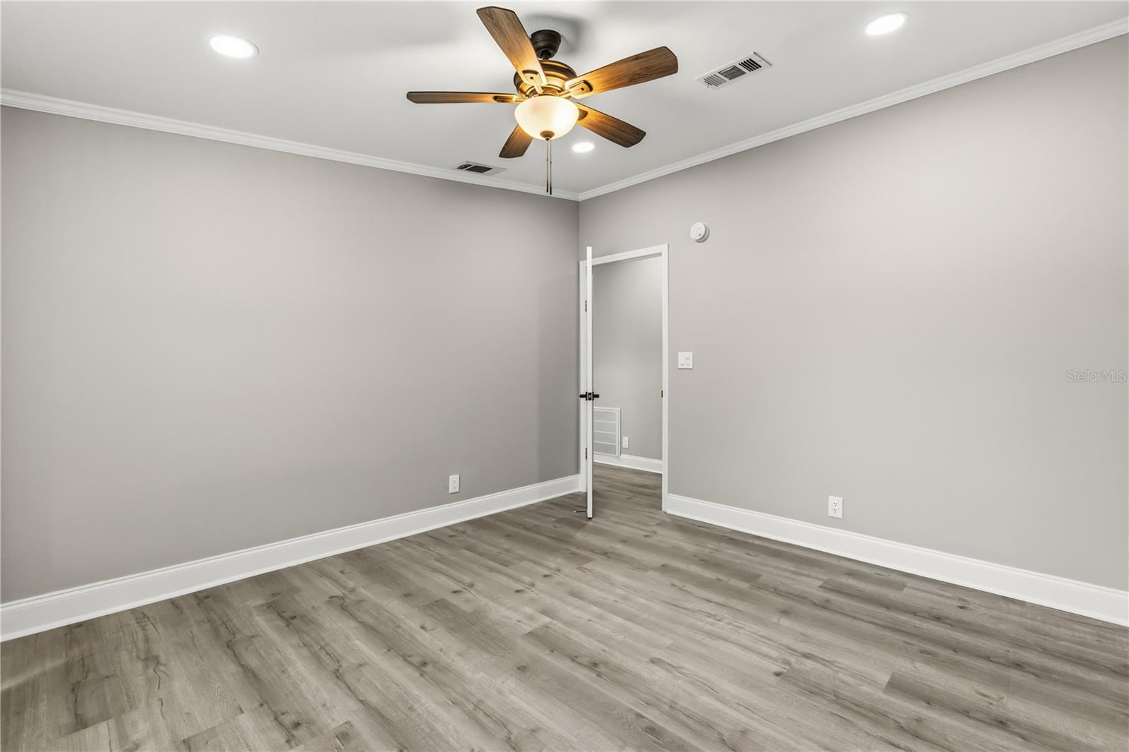 CAPE ORLANDO ESTATES - Residential
