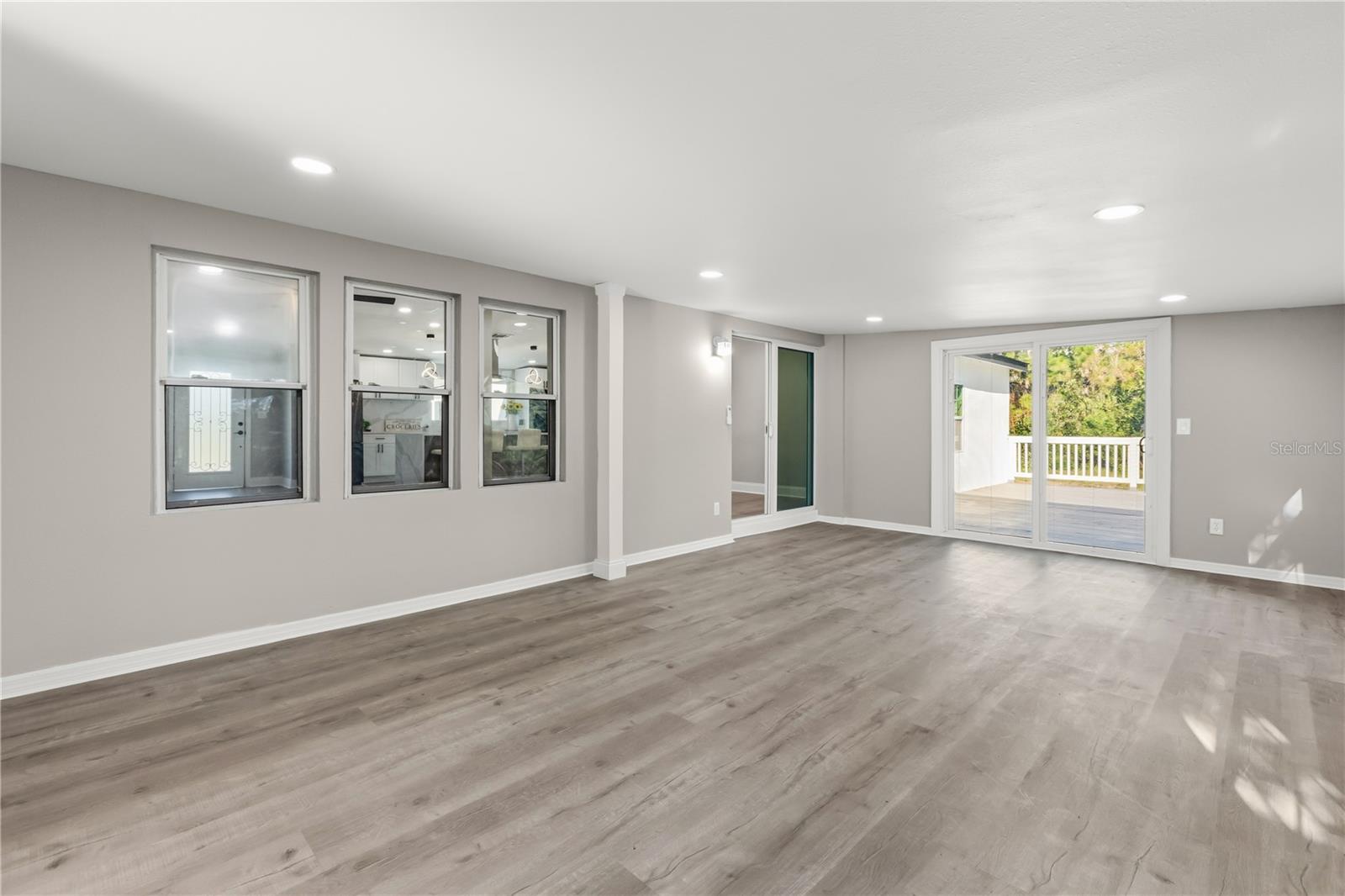 CAPE ORLANDO ESTATES - Residential