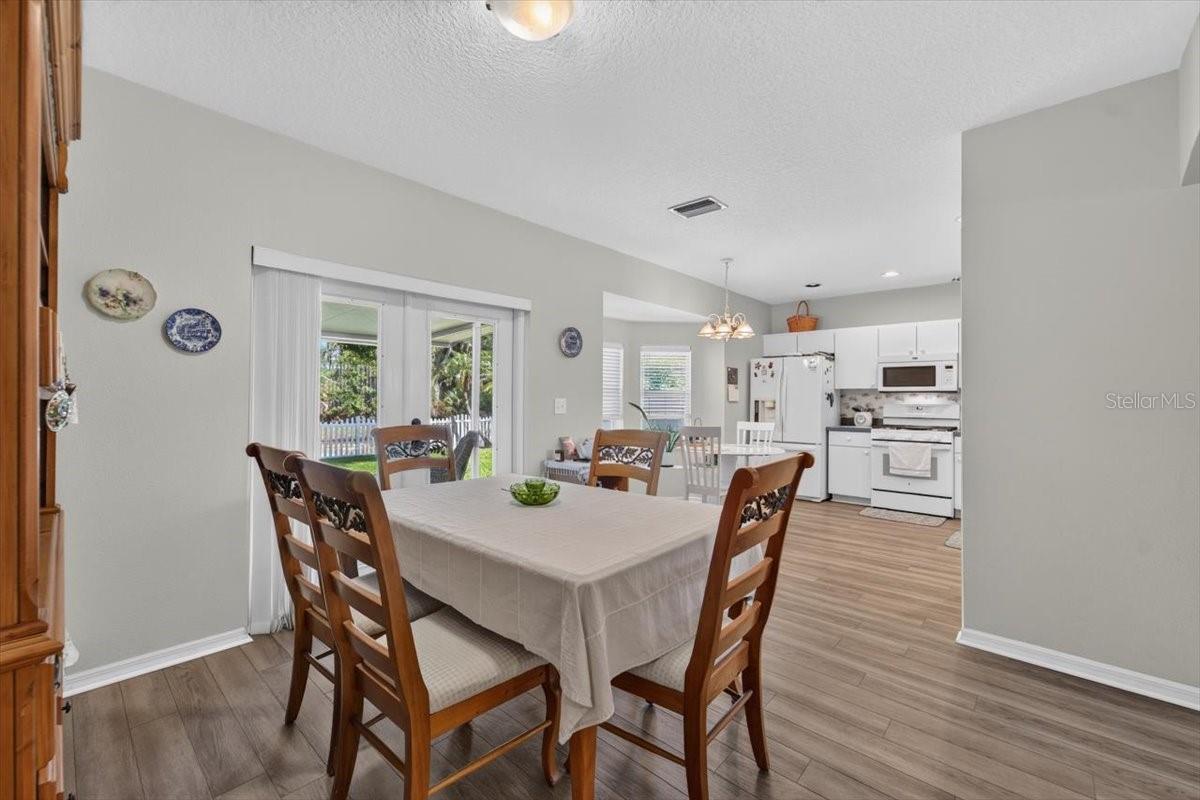 BLOOMINGDALE RIDGE - Residential