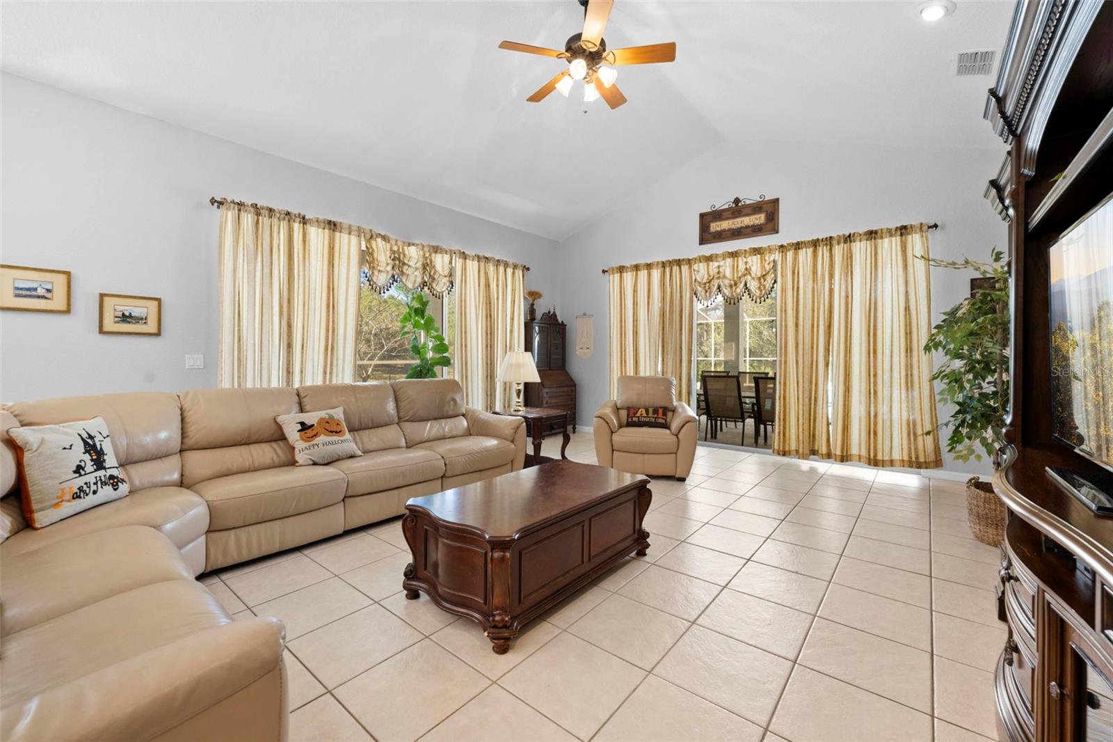 WOODLAND WATERS PH 1 - Residential