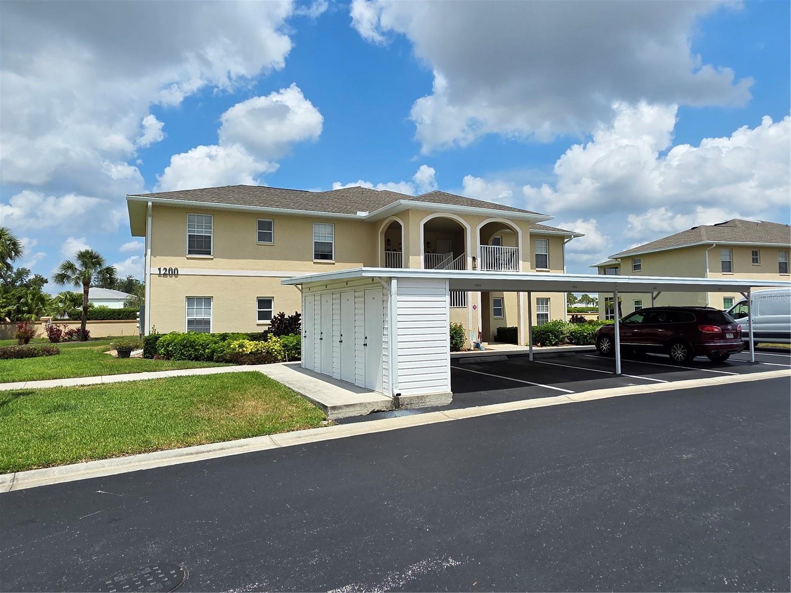 LINKSIDE - Residential