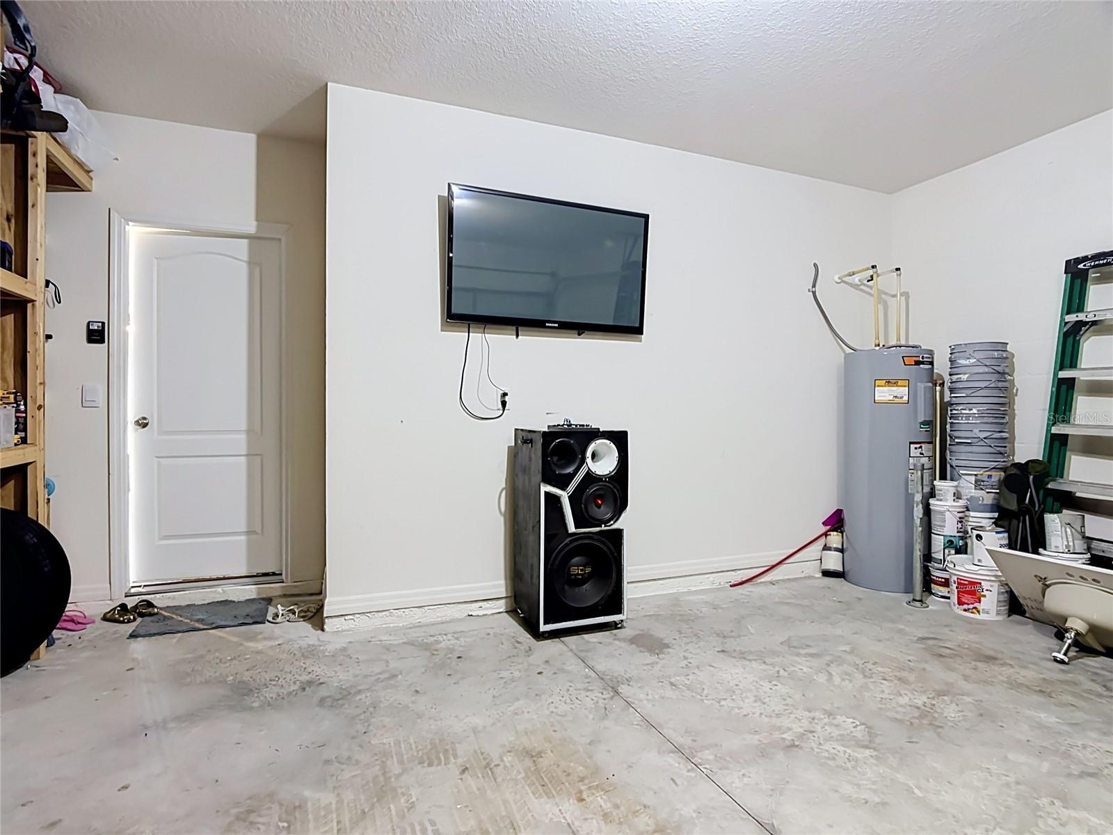 CASCADES PH 1A & 1B - Residential