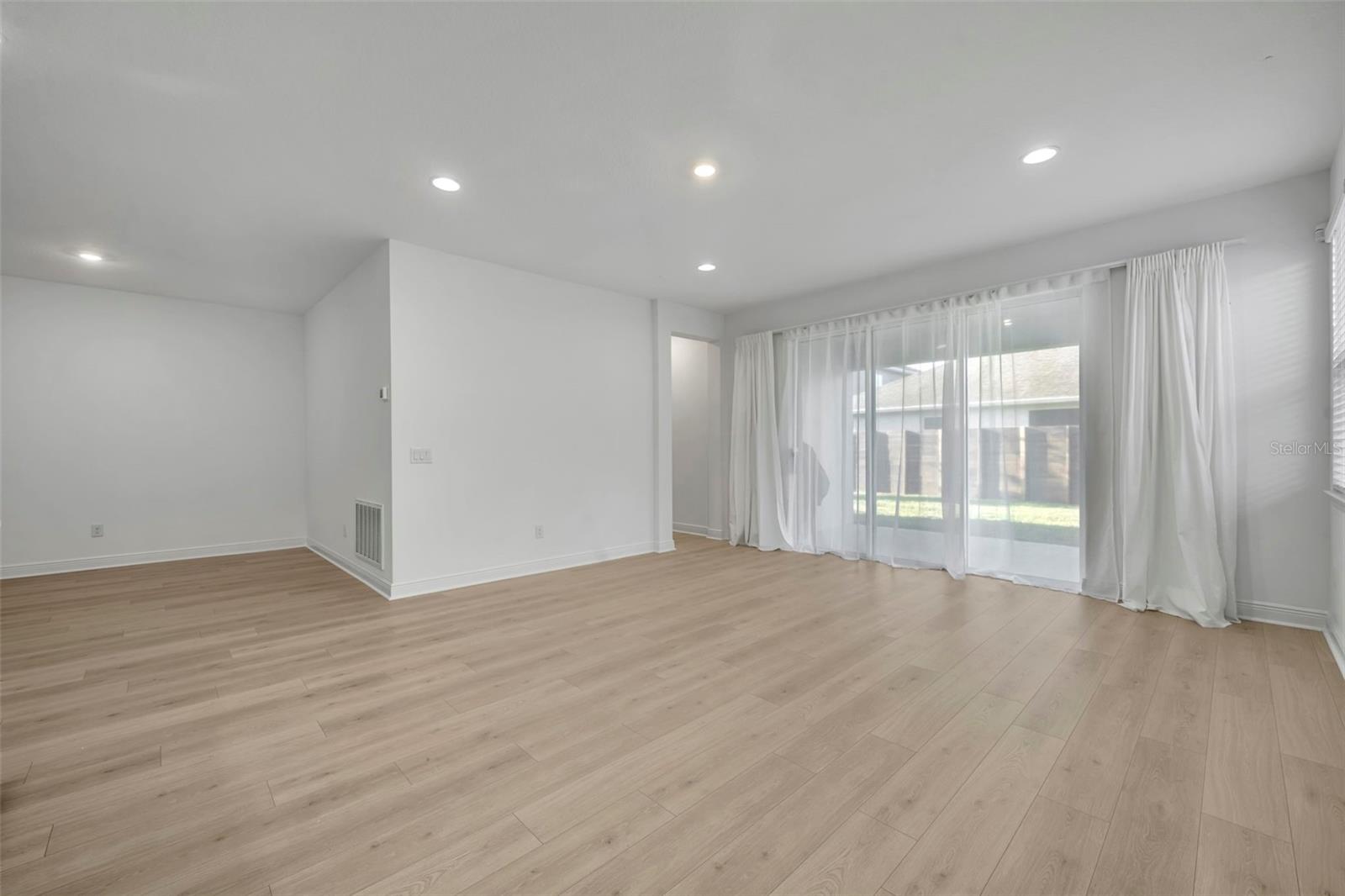 SUMMERDALE PARK AT LAKE NONA - Residential