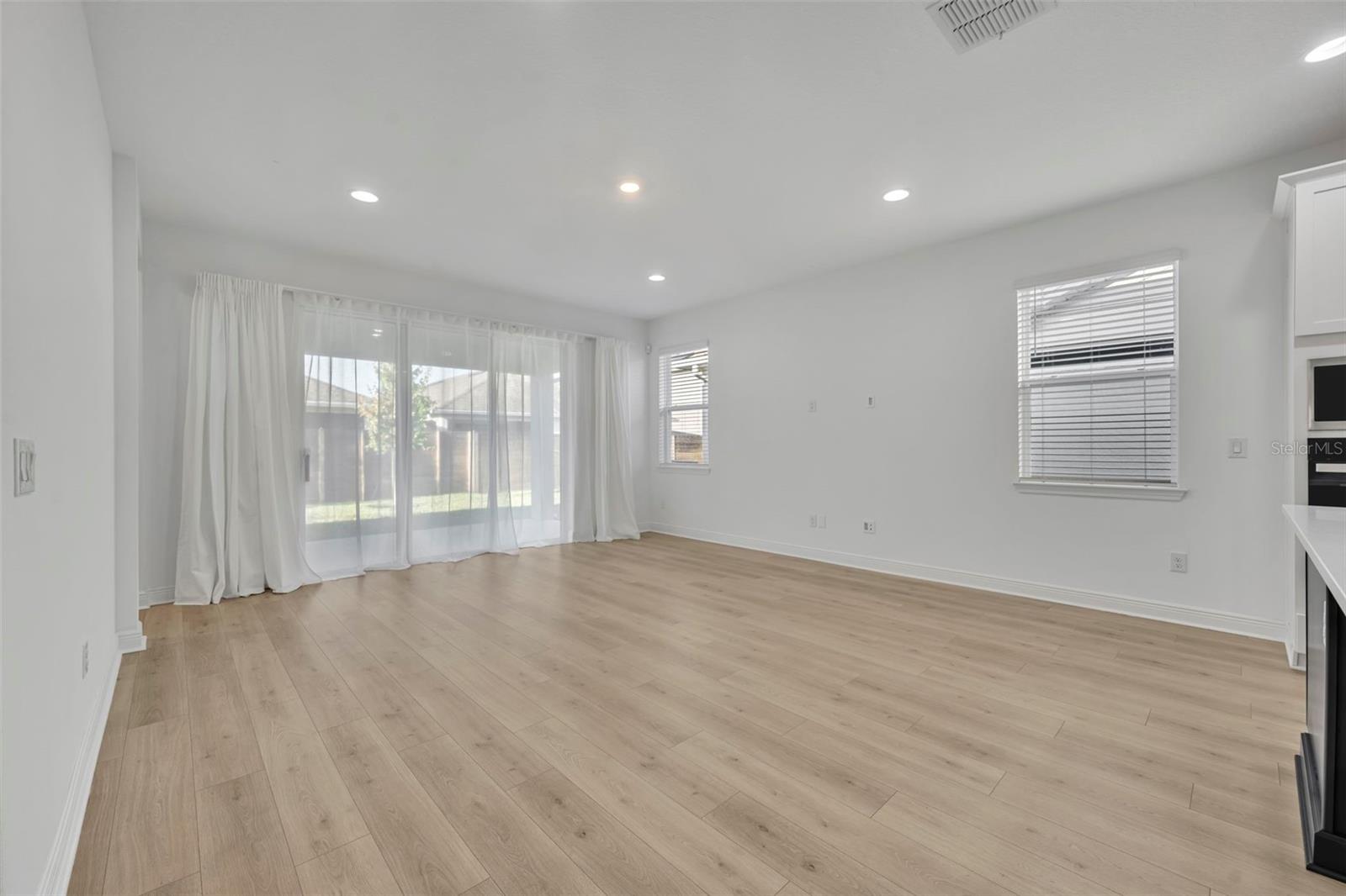 SUMMERDALE PARK AT LAKE NONA - Residential