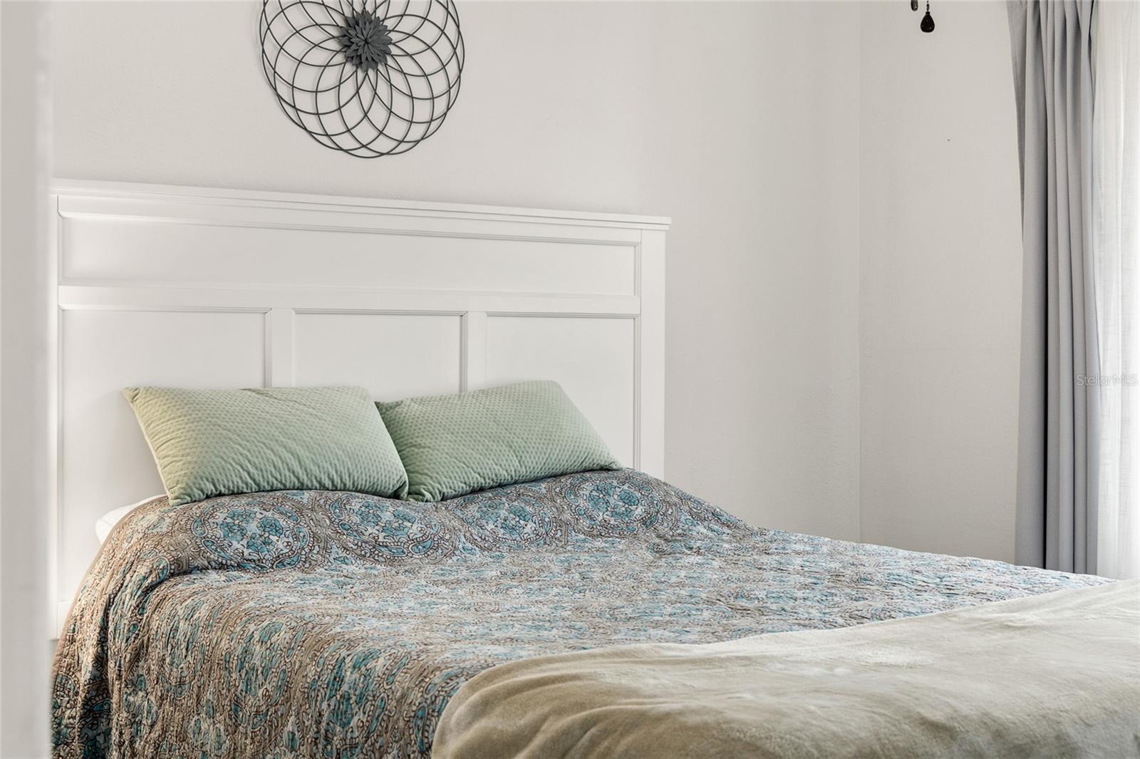 BONNIE BAY UNIT THREE PH ONE - Residential