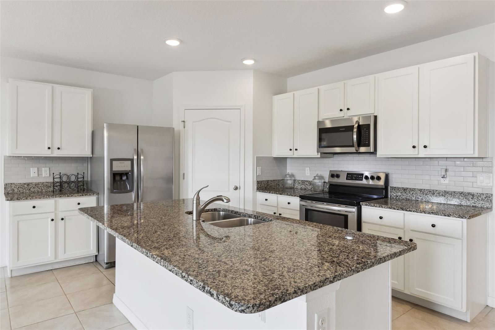 MURANO AT WESTSIDE - Residential