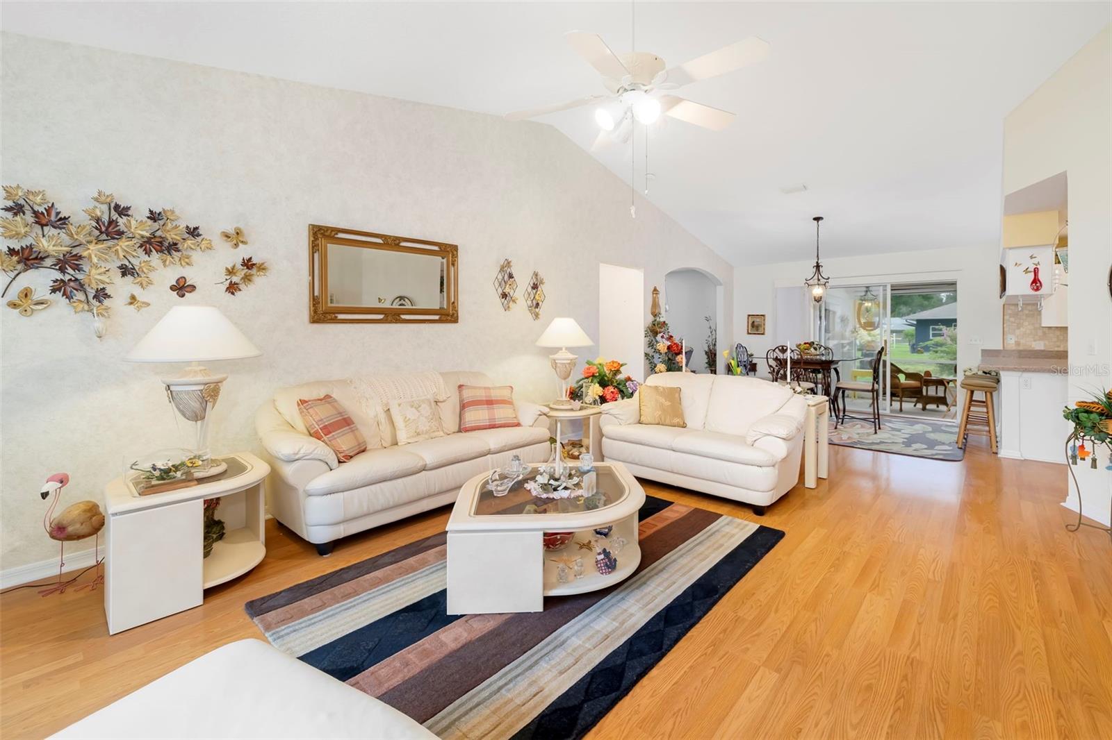 ARBOR TRACE - Residential