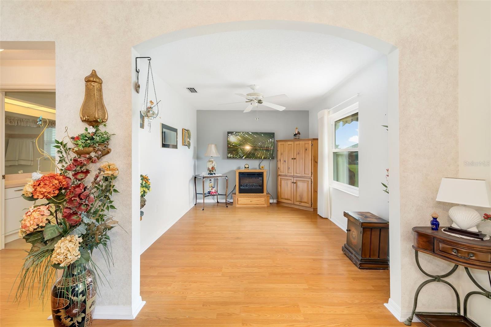 ARBOR TRACE - Residential