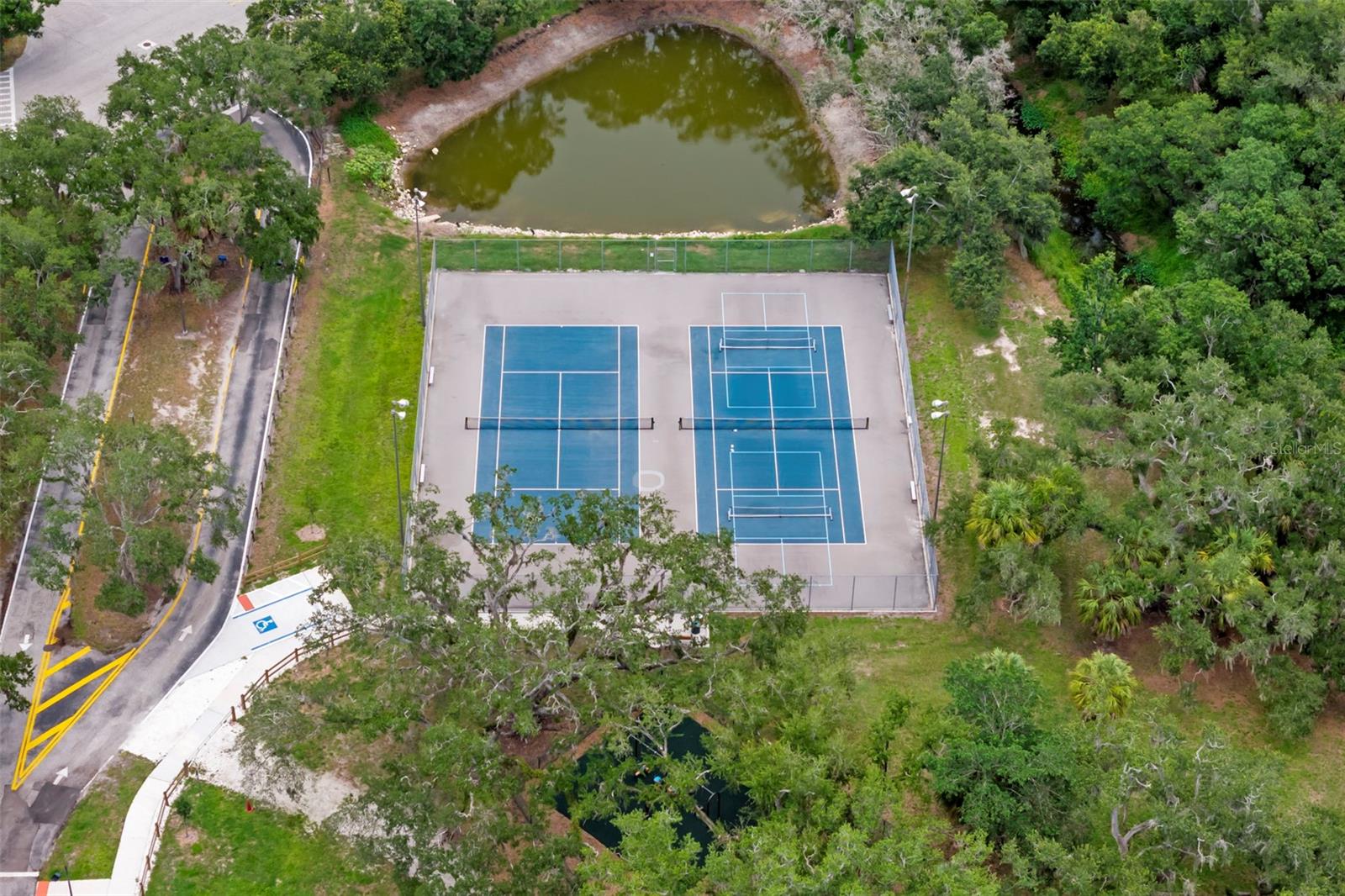 ARBOR TRACE - Residential