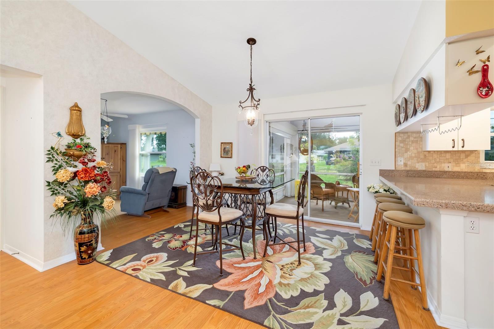 ARBOR TRACE - Residential