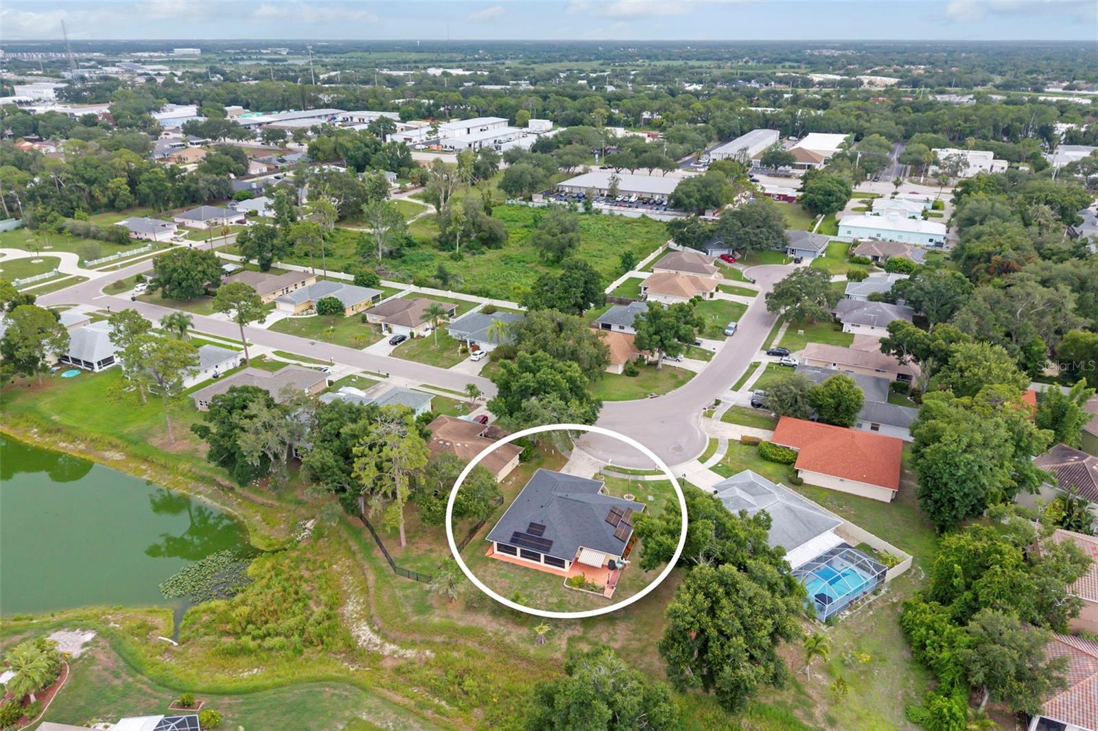 ARBOR TRACE - Residential