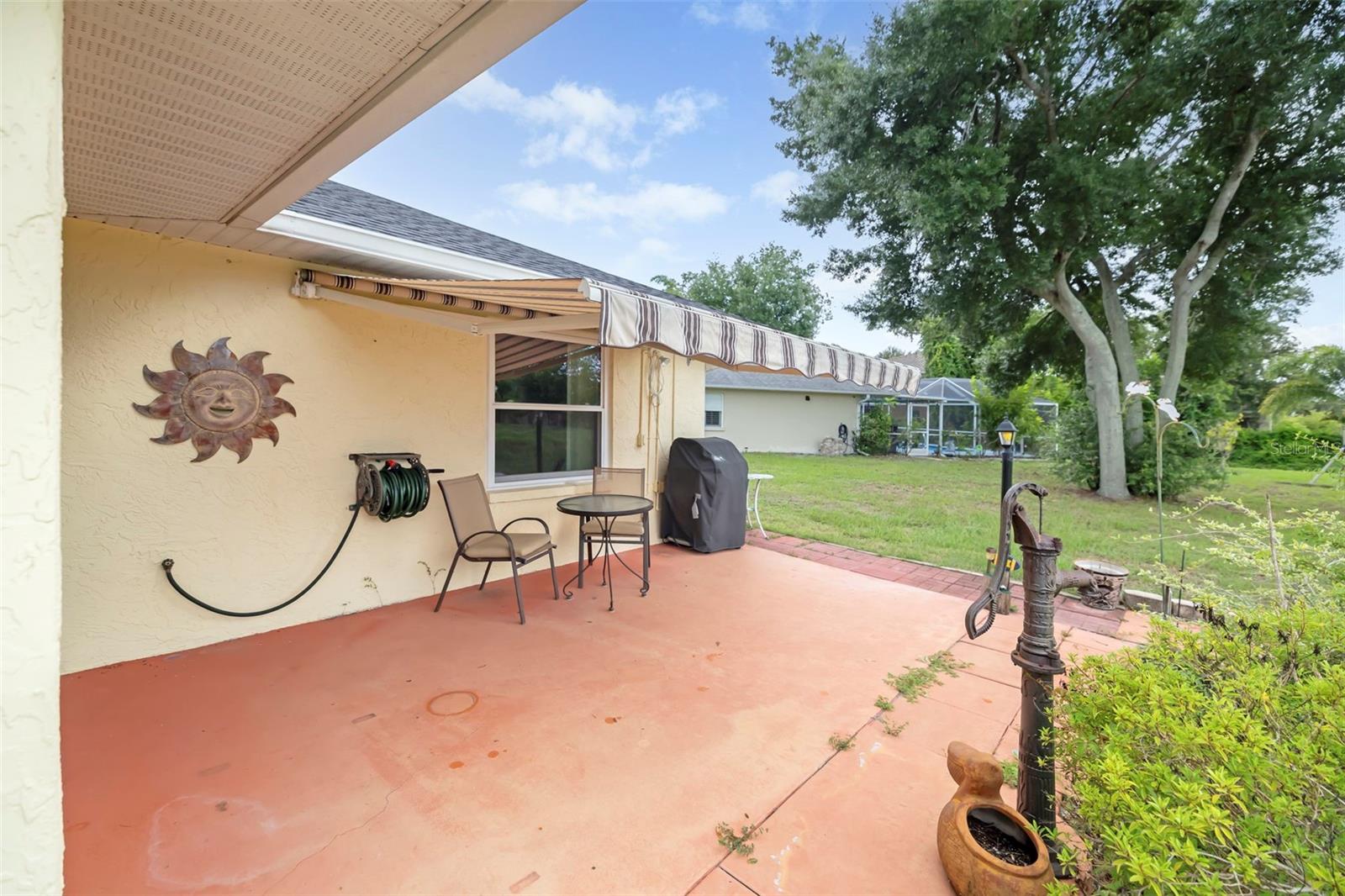 ARBOR TRACE - Residential