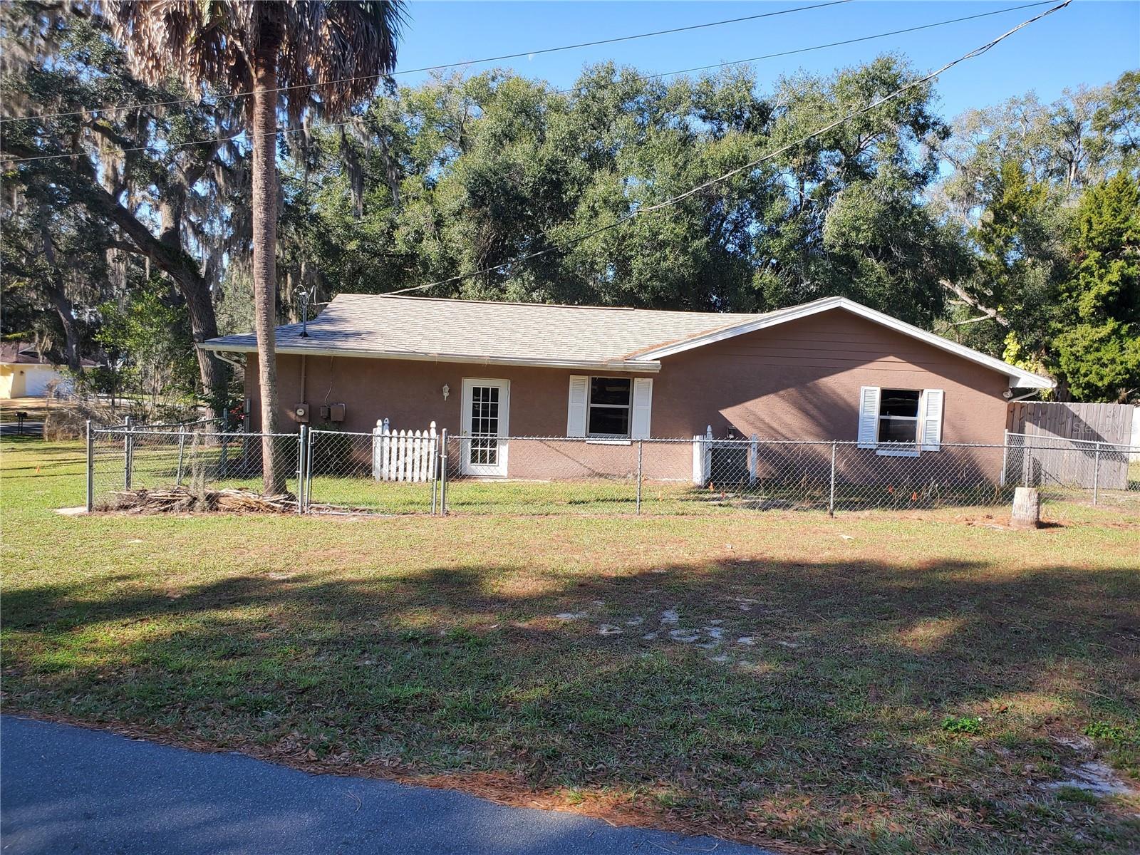 LAKEWOOD UNIT 1 - Residential