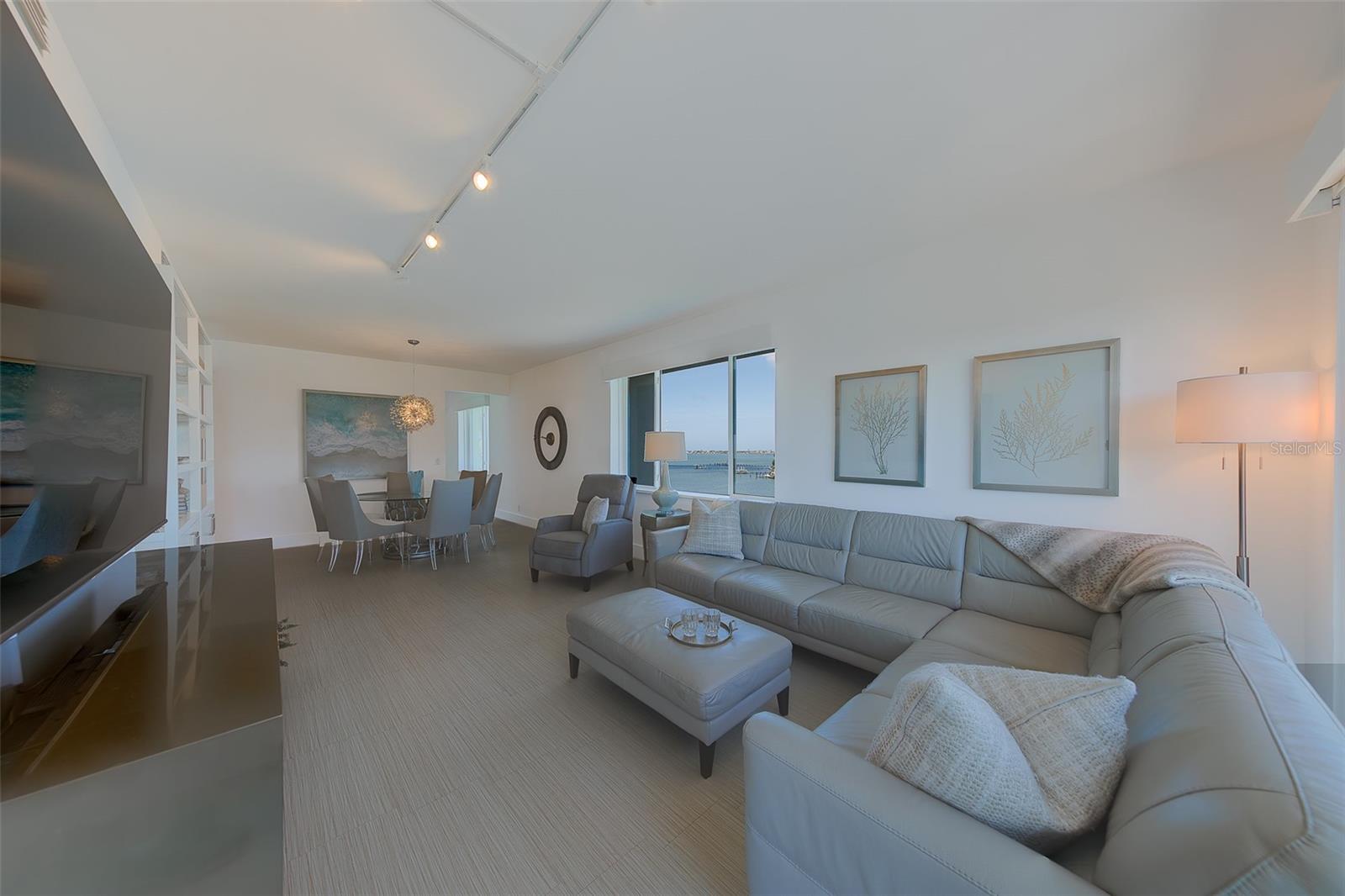 BELLEVIEW BILTMORE VILLAS S GARDEN 8 - Residential