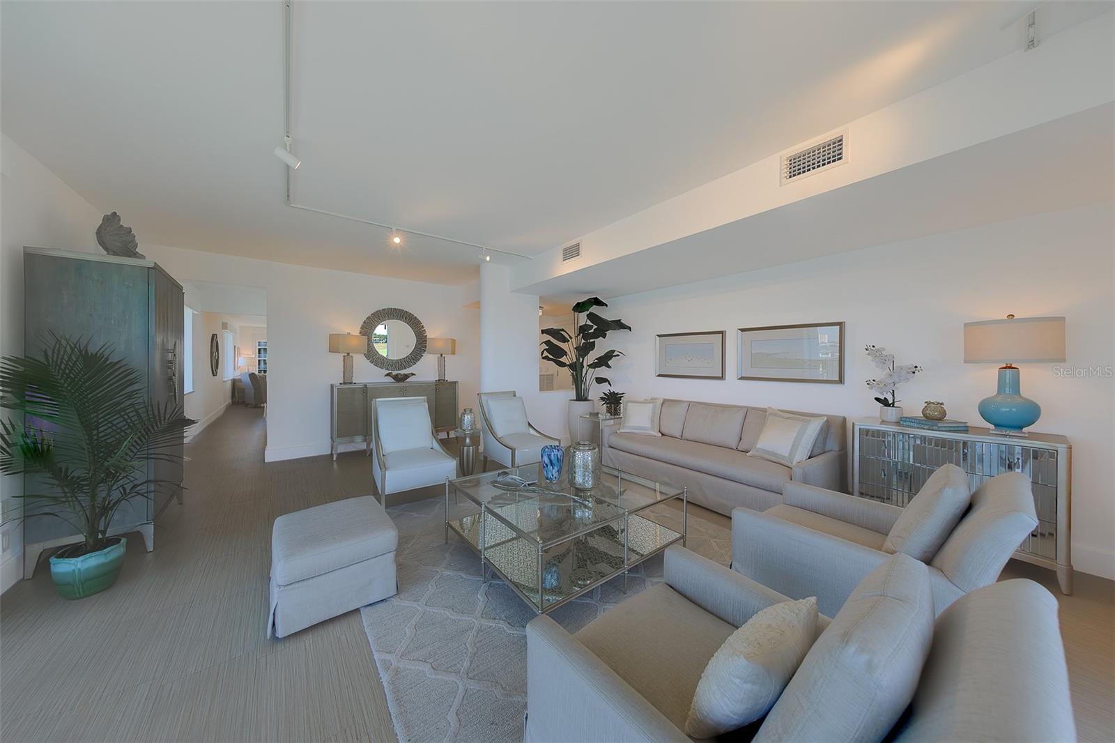 BELLEVIEW BILTMORE VILLAS S GARDEN 8 - Residential