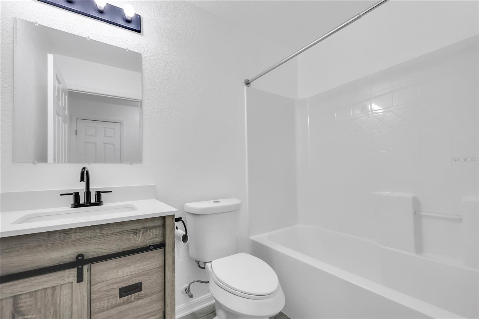 SPRUCE CRK CC CASTLE PINES - Residential