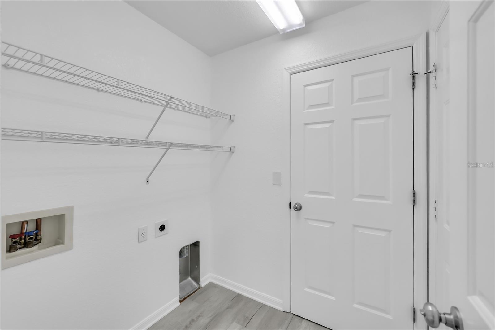 SPRUCE CRK CC CASTLE PINES - Residential