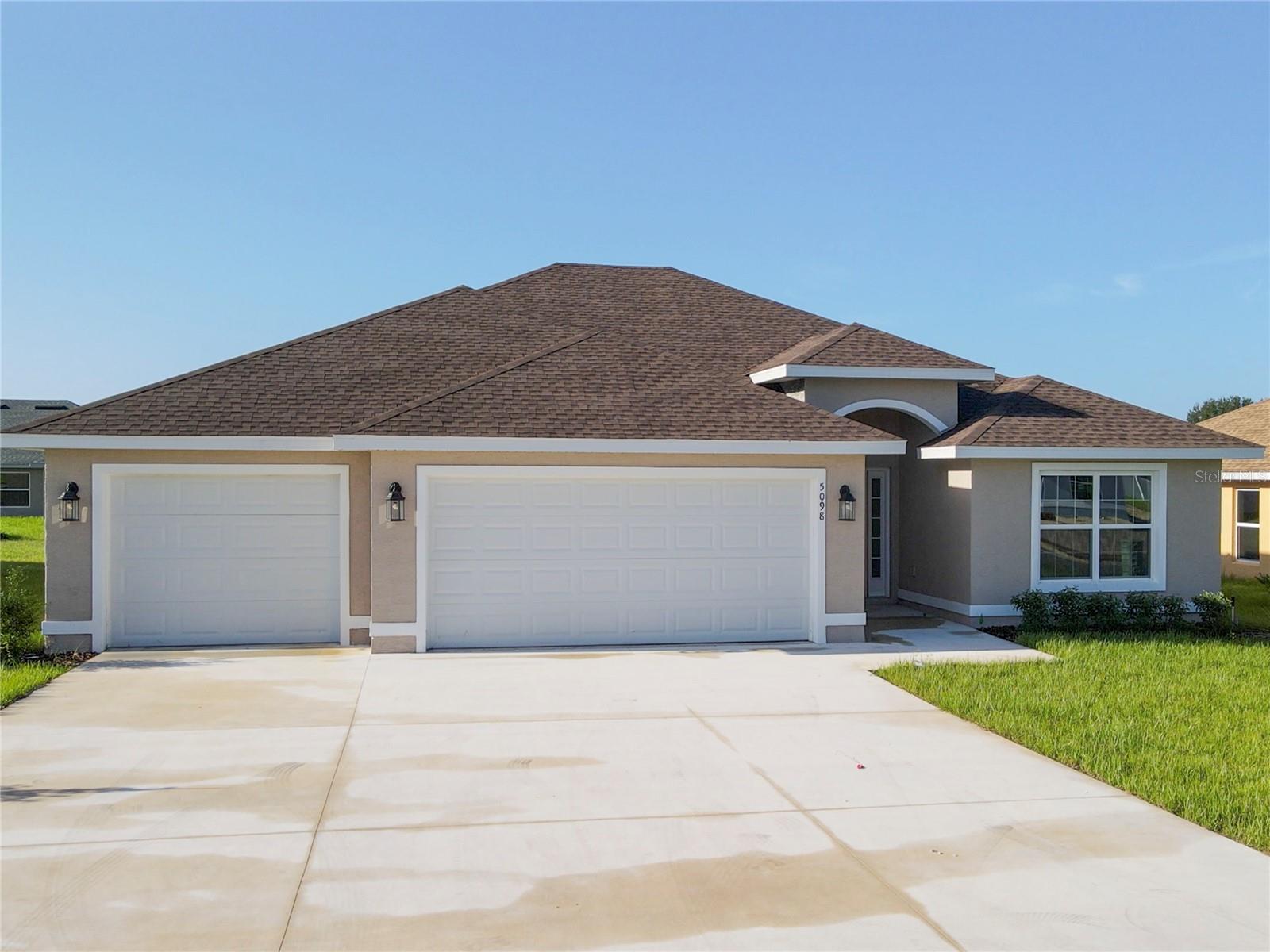 OAKS AT OCALA CROSSINGS SOUTH - Residential