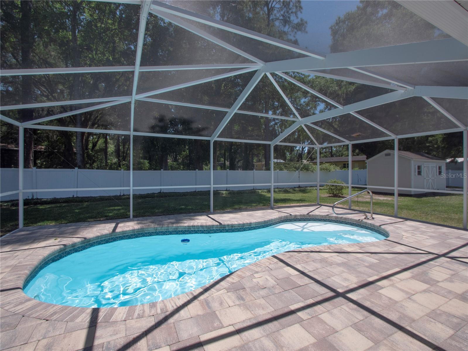 SUMMERBROOKE - Residential