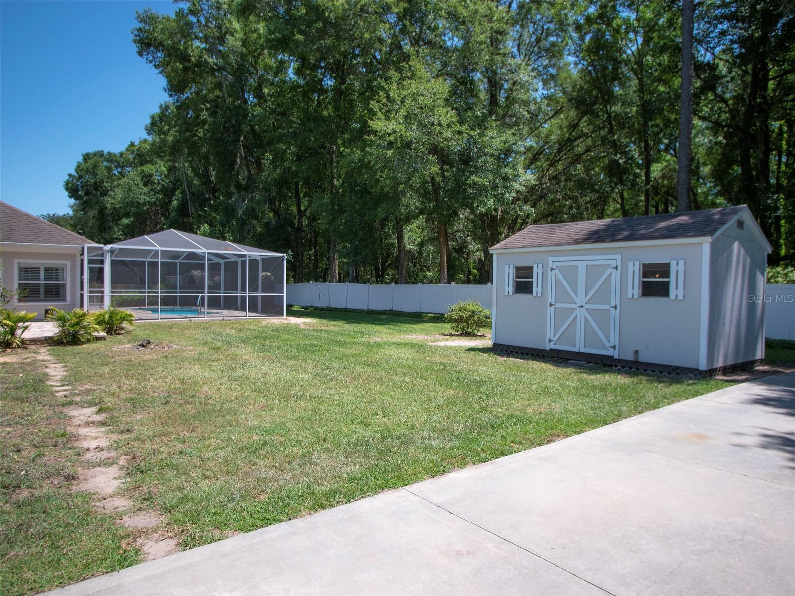 SUMMERBROOKE - Residential