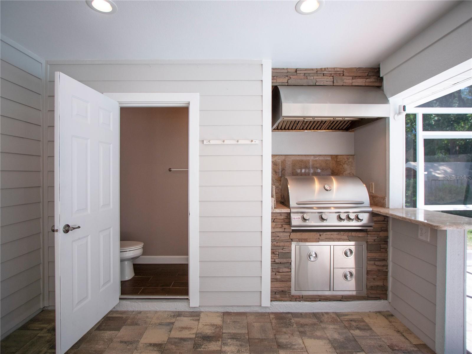 SUMMERBROOKE - Residential