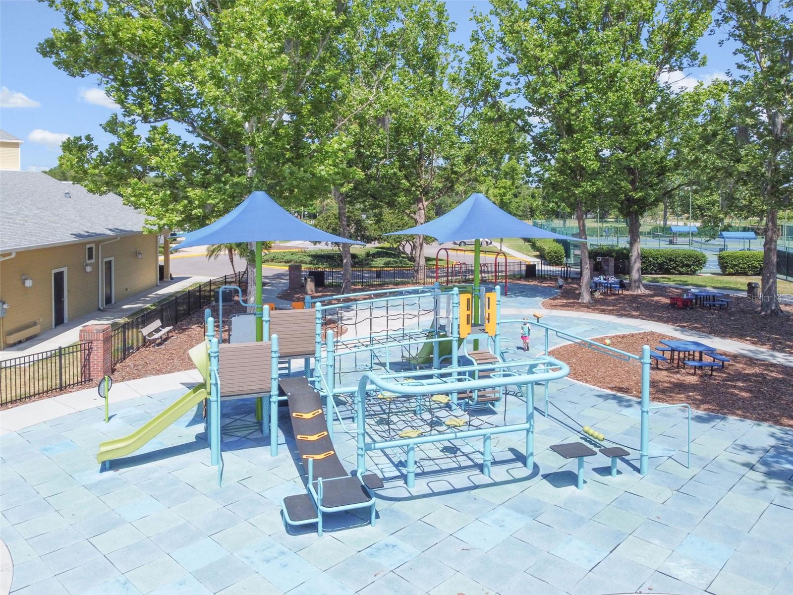 FAIRCREST - Residential